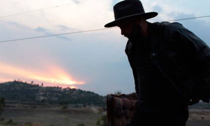 Vivir salir da una pauta a la instrospecci&oacute;n