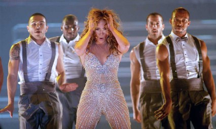 Jennifer L&oacute;pez celebra sus 50 a&ntilde;os y 30 de carrera