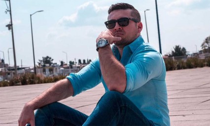 Mi m&uacute;sica es para cualquier persona que quiera o&iacute;rla: Rogelio Buenfil