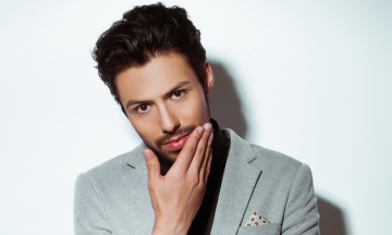 Esaú Alán llega con nuevo material: Hablando con el corazón