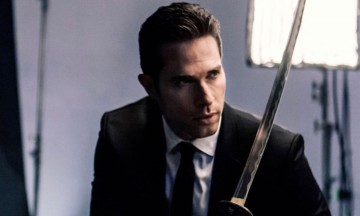 Sebasti&aacute;n Rulli y P&eacute;rez Reverte trabajan de la mano en serie