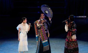 Natalia Lafourcade celebra la m&uacute;sica mexicana