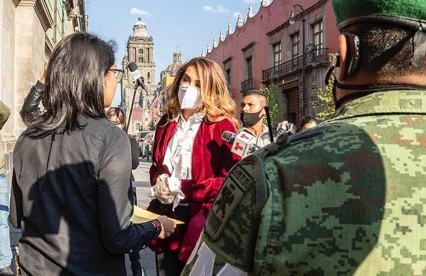 Ninel Conde va a Palacio Nacional a pedir ayuda a L&oacute;pez Obrador 