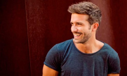 Pablo Albor&aacute;n: Soy homosexual&hellip; necesito ser un poquito m&aacute;s feliz