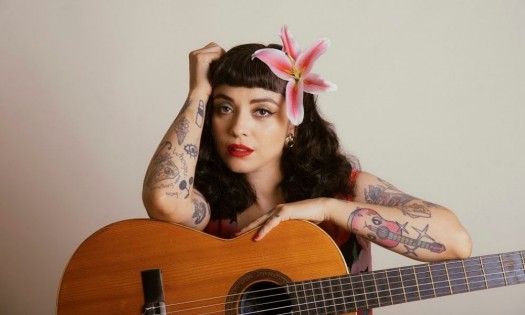 Mon Laferte  obtuvo 2 nominaciones parte de La Academia Latina de La Grabación