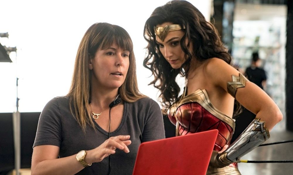 Gal Gadot y Patty Jenkins defienden el estreno híbrido de “Wonder Woman 1984”