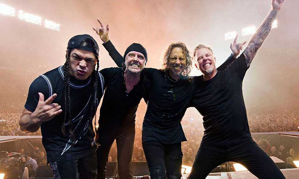Metallica celebra aniversario de Black Album con diferentes artistas, entre ellos Juanes y Mon Laferte