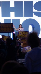 Kamala Harris obtiene la candidatura demócrata para las elecciones de 2024