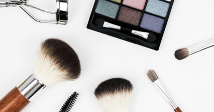 Avon en bancarrota: Impacto en México y venta por catálogo