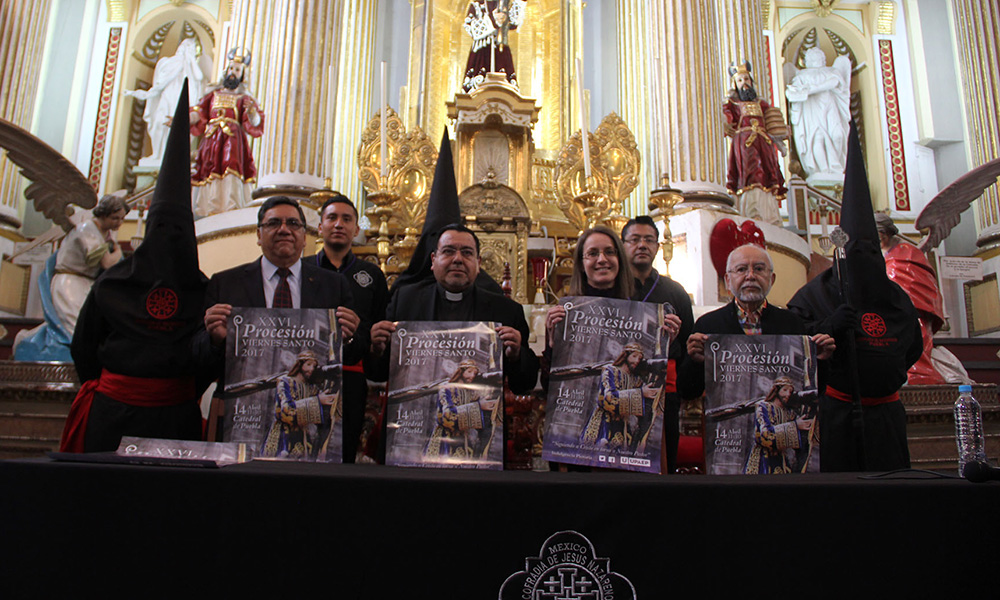 Esperan a 150 mil poblanos en la Procesión de Viernes Santo