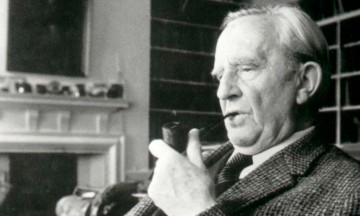 J.R.R. Tolkien, creador de mundos fant&aacute;sticos