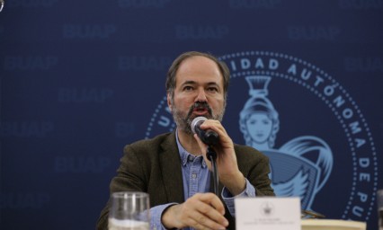 M&eacute;xico le puso la mesa a Trump para ganar: Juan Villoro