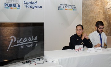 Poblano expone con Picasso