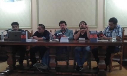 Poes&iacute;a, un viaje por la memoria: Salgado