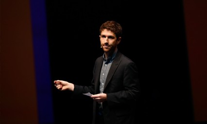 Exponen impacto de redes sociales en opini&oacute;n