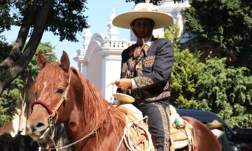 Desfilan charros por Centro Hist&oacute;rico