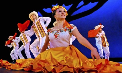 Ballet de Amalia dar&aacute; funci&oacute;n libre