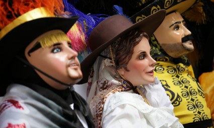 Alistan Festival de Huehues