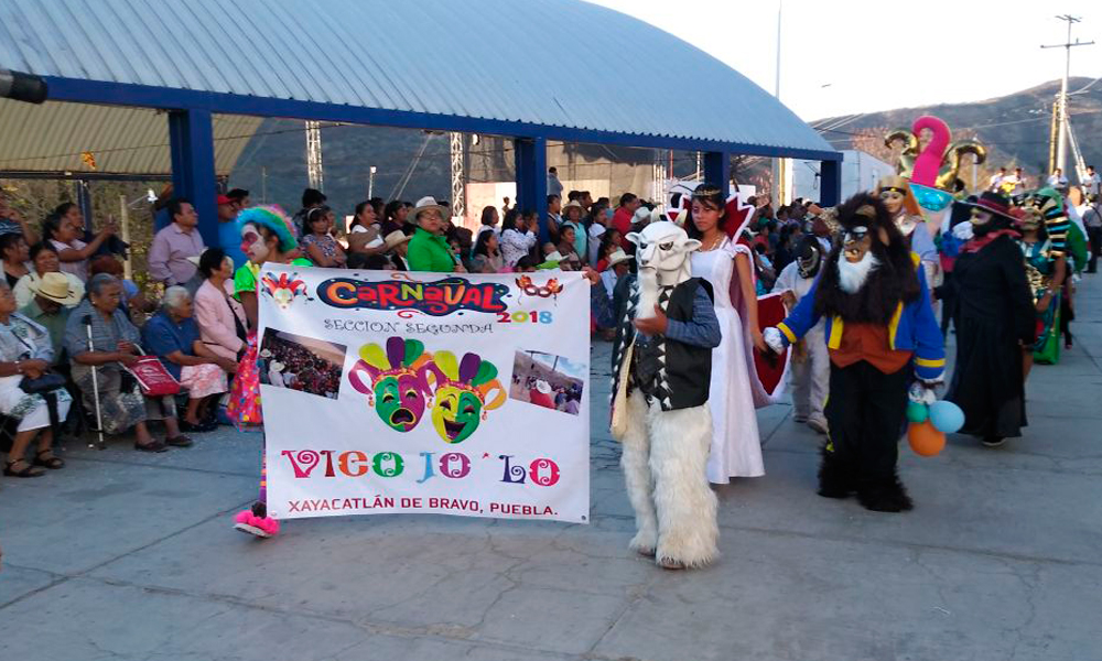 Prevalecen tradiciones ancestrales en Xayacatlán de Bravo