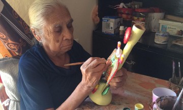 Artesana de 80 años asegura que “el gusto crea cosas maravillosas”