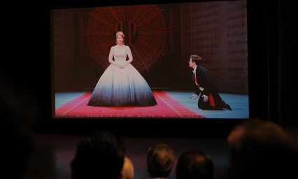 Proyectan &oacute;pera del MET en La Constancia