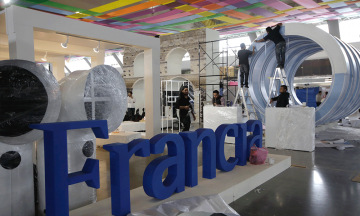 Francia, visita a Puebla en la feria