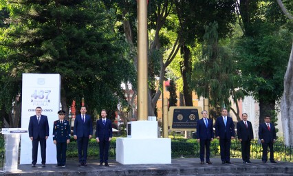 Se debe renovar el esp&iacute;ritu de la ciudad: Bank