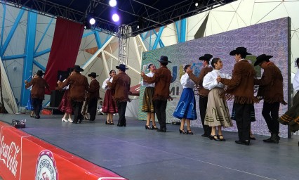 &nbsp;Recuperan tradici&oacute;n y folclor en la feria 