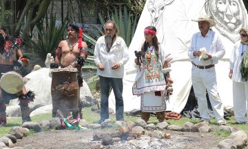Rinden tributo al sabio abuelo Quetzalcóatl