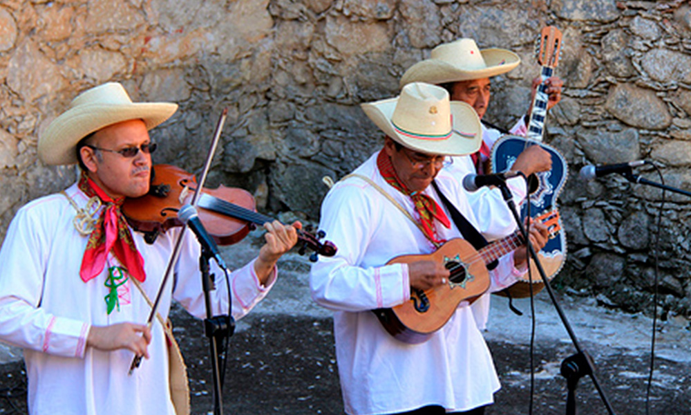 Rescata INAH la tradición mixteca