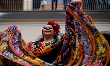 Presentan piezas de danza regional