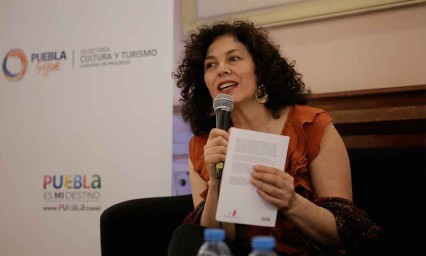 Presenta Baranda Teor&iacute;a de las ni&ntilde;as