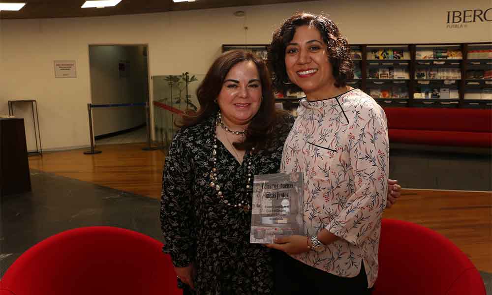 Presenta IBERO Puebla el libro: Comamos buenas migas juntos