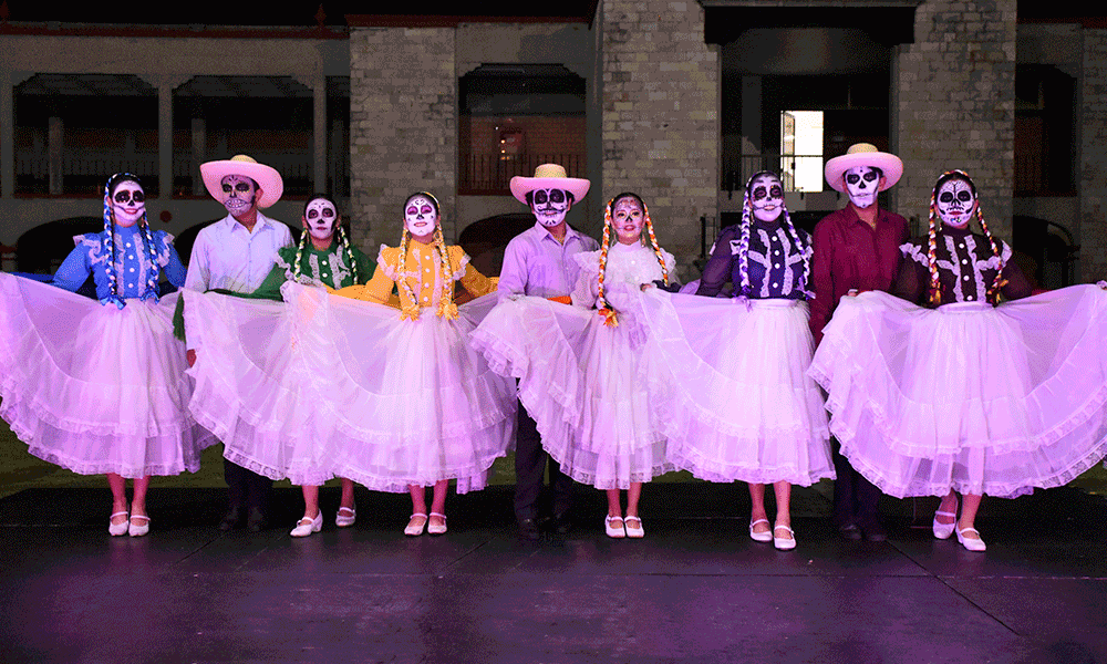 Realizan ceremonia de Tlaxochimaco