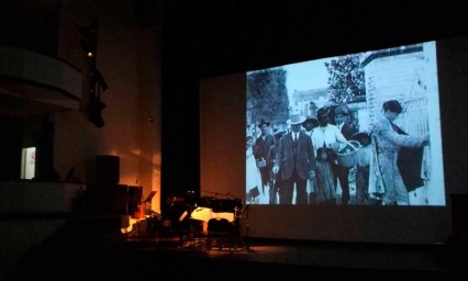 Dan toque orquestal a la cinta Santa