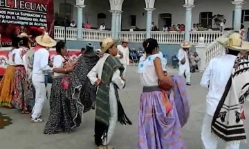 Buscan conservar el tradicional baile de la flor