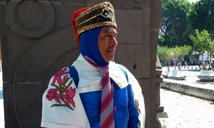 Gilberto lleva 42 a&ntilde;os de suavo