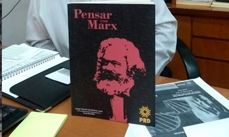 Analizan pensamiento marxista