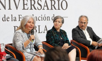Presentan libro conmemorativo de la fundación de Puebla