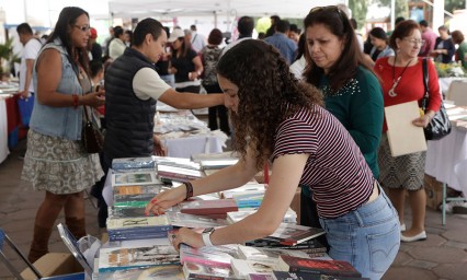 Celebran la lectura con el d&iacute;a del libro