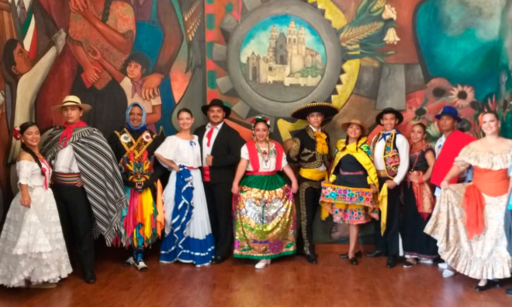 Realizan encuentro de danza folclórica en Teziutlán