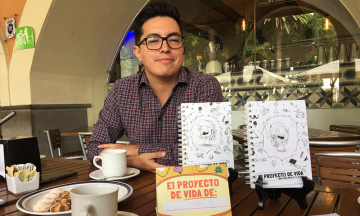 Propone inculcar una guía de vida