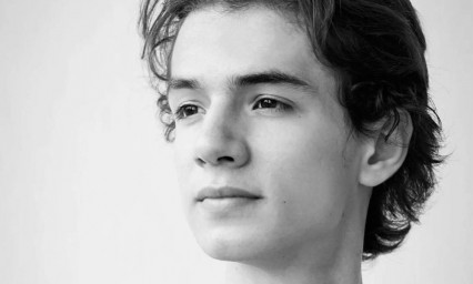 Entregan Medalla a bailar&iacute;n&nbsp;mexicano en China