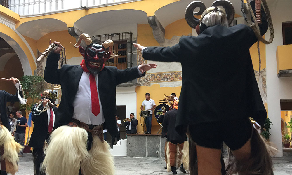 Los diablos, danza popular de la Mixteca