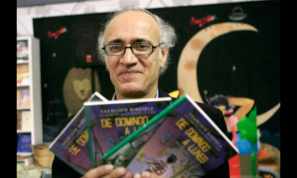 Los ni&ntilde;os son los mejores lectores: Franco Hinojosa