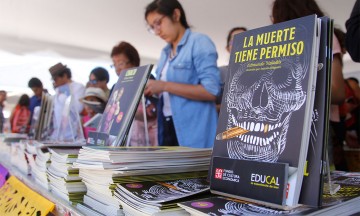 Realizan Feria del libro Normalízate con la lectura