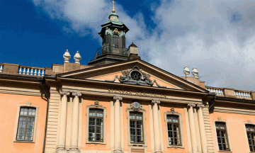 La historia se repite, habr&aacute; dos Nobel en Literatura