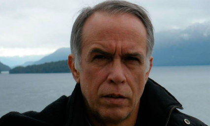 Recibe Jorge Luis Arcos Premio Internacional de Poes&iacute;a 