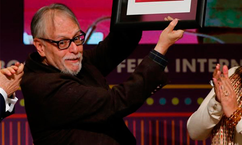 La FIL Guadalajara 2019 abre sus puertas premiando al poeta David Huerta