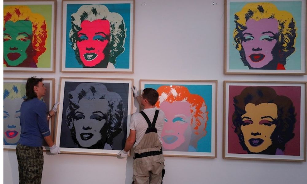 Exposición de Andy Warhol, icono del pop art, desembarca en Moscú